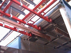 Convoynort - Overhead conveyor - Travelling bridge crane - Retractable rails closed